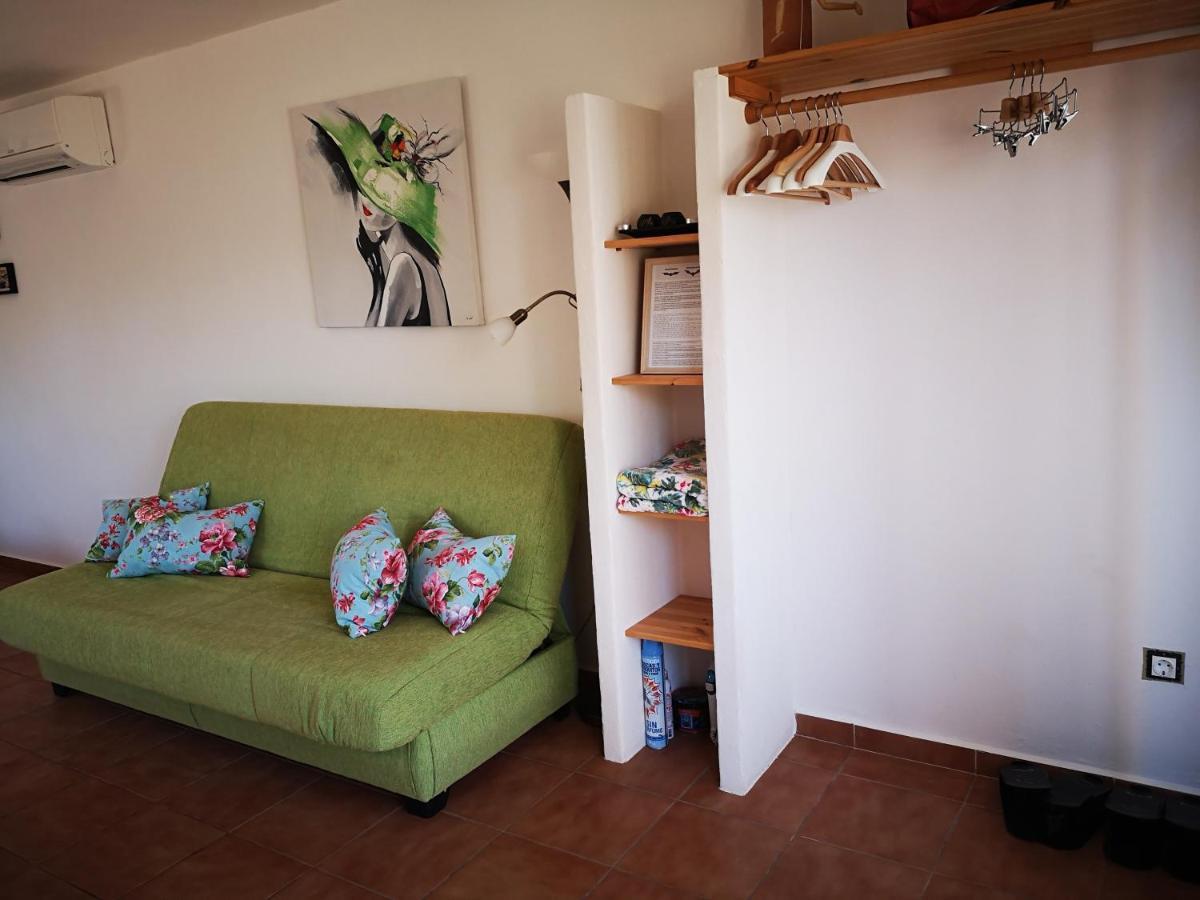 Casa Martinez Studios & Chambre D'Hotes A 3 Kms De Montserrat Valencia Montroy Exterior foto